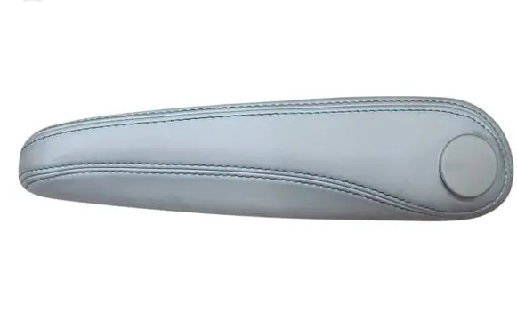 Chrysler Pacifica Armrest 5RD382D2AC 5RD382D2AD