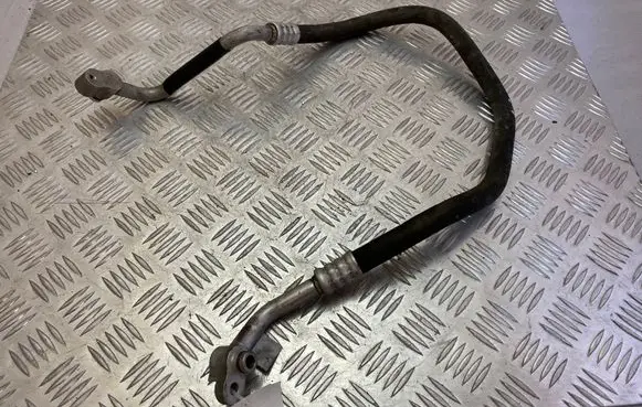 Audi A5 Sportback 8TA Air conditioning (A/C) pipe/hose 8T0260701M