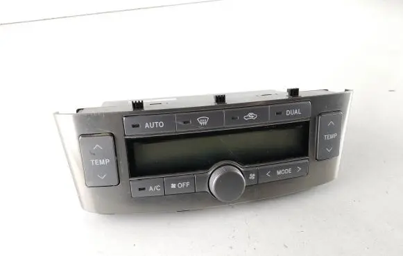 Toyota Avensis T250 Climate control unit 5590005271 MB1465706740