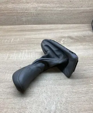 Mercedes-Benz E W211 Gear lever shifter trim leather/knob A2112671110