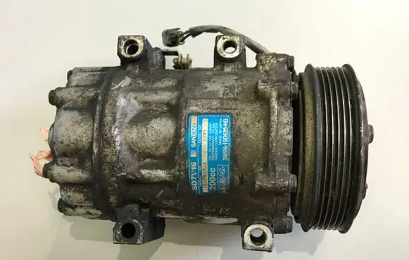 Volvo V50 Air conditioning (A/C) compressor (pump) 3M5H19D629HD 1933902524