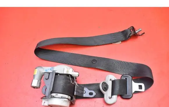 Mazda MX-5 NC Miata Front seatbelt T89334T