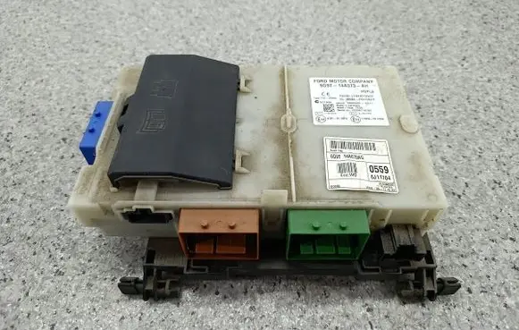 Ford S-MAX Fuse box set