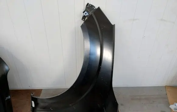 Nissan Navara D23 Fender F3101-4JKCA