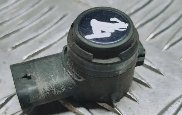Volkswagen PASSAT B8 Parking PDC sensor 5Q0919275B