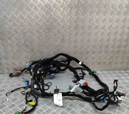 Maserati Ghibli Engine installation wiring loom 670154480
