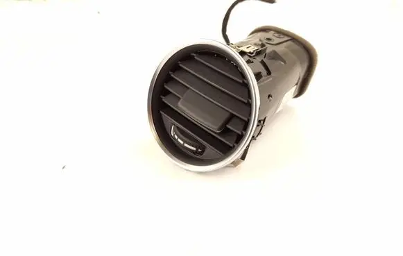 Mercedes-Benz C W204 Dashboard side air vent grill/cover trim 2048306654 A2048306654