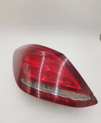 Mercedes-Benz C AMG W205 Rear/tail lights A2059062002