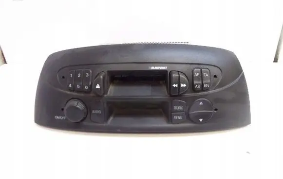 Fiat Punto Evo Radio/CD/DVD/GPS head unit 735272569