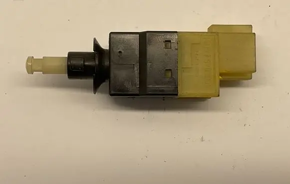 Brake pedal sensor switch