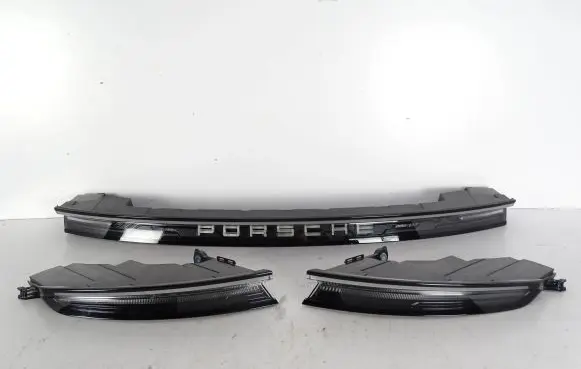 Porsche Taycan 9J1 Rear/tail lights set 9J1945082D 9J1945096A 9J1945095A