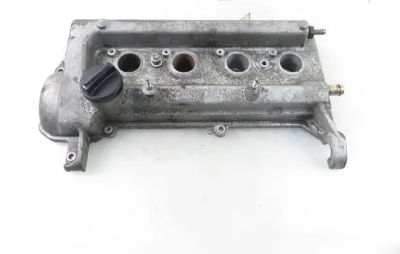 Toyota Yaris Verso Rocker cam cover 