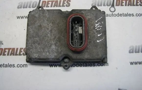 Mercedes-Benz E W211 Headlight ballast module Xenon A0028202426