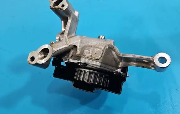 Ford B-MAX Oil pump CM5G6600DC IMPRK1543778