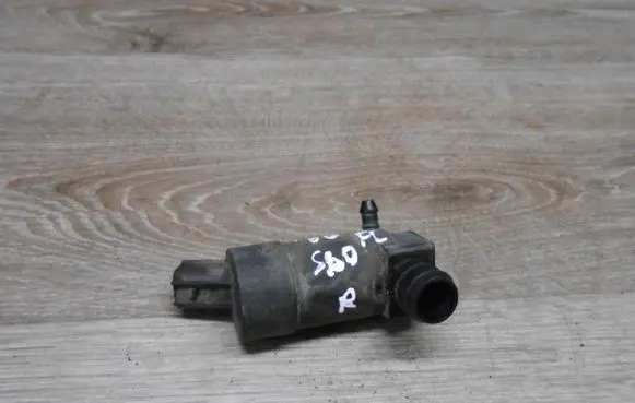 Windscreen/windshield washer pump