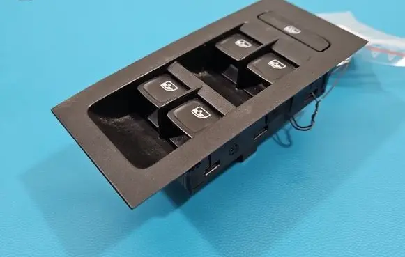 Skoda Octavia Mk3 (5E) Electric window control switch 5E0867171D IMPRK1519652