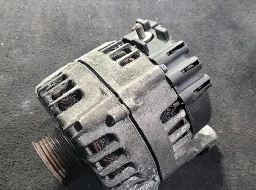 BMW 1 E81 E87 Generator/alternator 408010285 2543461B FG18S019