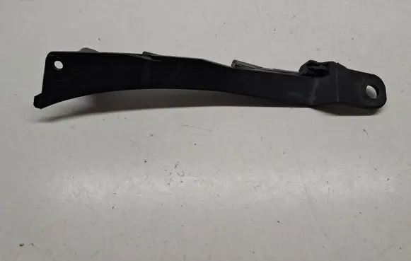 KIA Niro Headlight/headlamp mounting bracket 