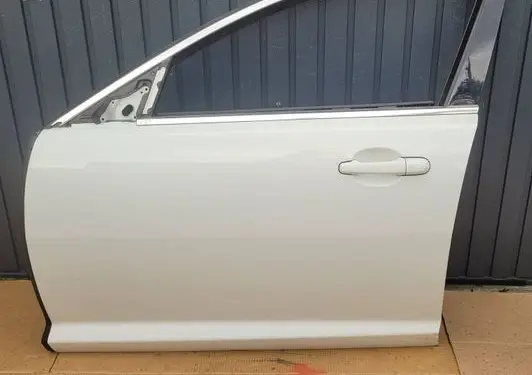 Jaguar XF X250 Front door