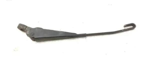 Rear wiper blade arm