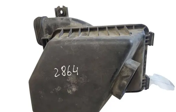 Hyundai i40 Air filter box 281103Z300
