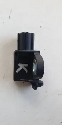 Nissan Qashqai Airbag deployment crash/impact sensor