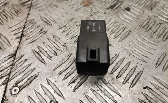 Ford Mondeo MK II Glow plug pre-heat relay 94vg14n089f1b