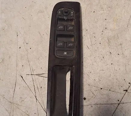 Volvo V50 Electric window control switch 30710789 30710788 30710787