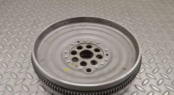 Mercedes-Benz A W176 Flywheel A2700301500