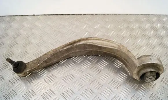 Front lower control arm/wishbone