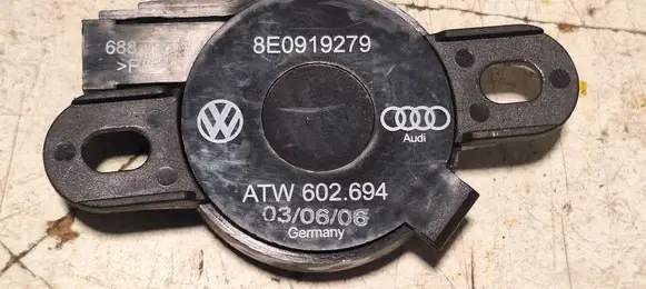 Audi Q7 4L Parking PDC sensor speaker 8E0919279 030606 ATW602694