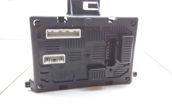 Renault Modus Comfort/convenience module 8200497362 28113680 BCML2CR