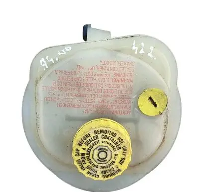 Audi A4 S4 B5 8D Brake fluid reservoir 4B0611301E