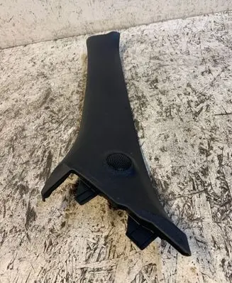 Nissan Juke I F15 (A) pillar trim 769121kb0a