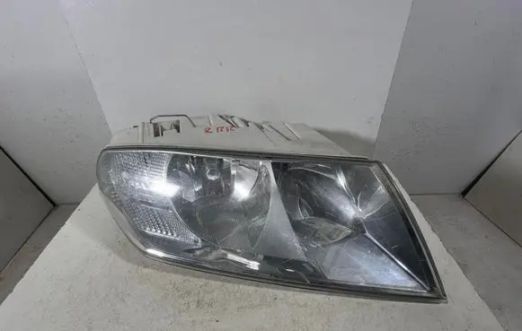 Skoda Octavia Mk2 (1Z) Headlight/headlamp