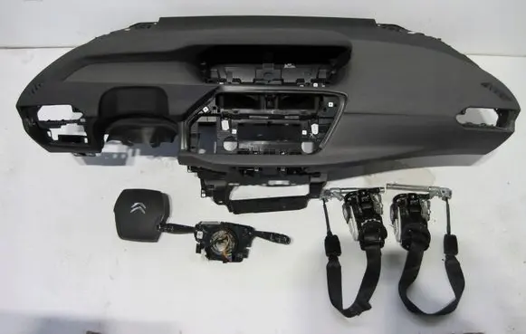 Citroen C4 Grand Picasso Radio/GPS head unit trim