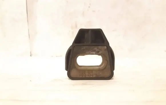 Volkswagen Golf IV Radiator mount bracket 1J0806157A