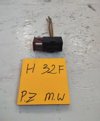 Renault Megane II Other relay 14732861