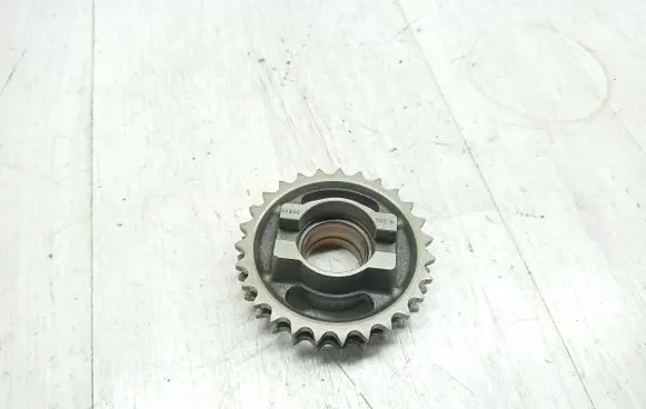 Mercedes-Benz C W204 Timing chain sprocket 646063328