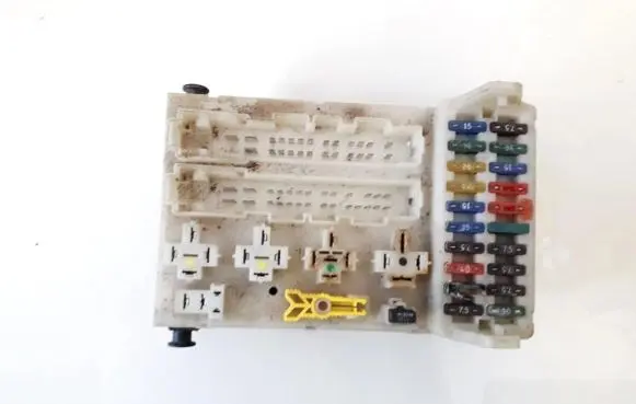 Ford Mondeo MK I Fuse box set 93bg14k150ad 93bg-14k150-ad