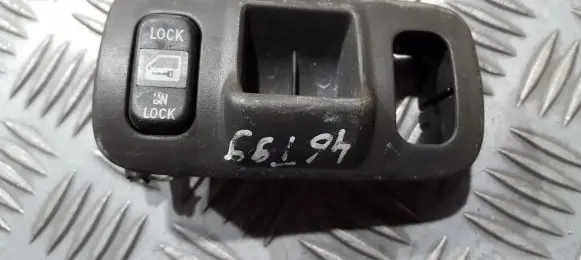 Toyota Corolla E110 Central locking switch button 