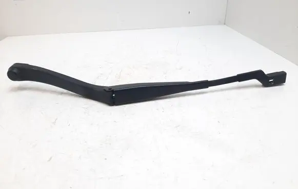 Mercedes-Benz E W212 Front wiper blade arm A2128201544