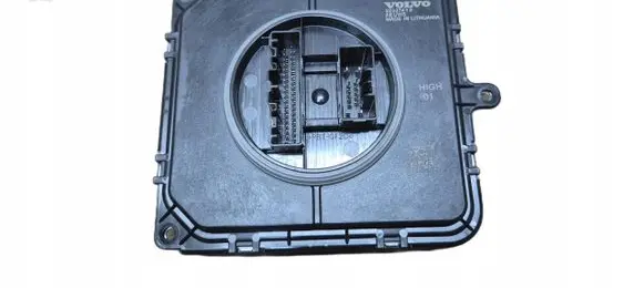 Volvo V60 Voltage converter/converter module 