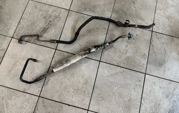Volkswagen Amarok Power steering hose/pipe/line 