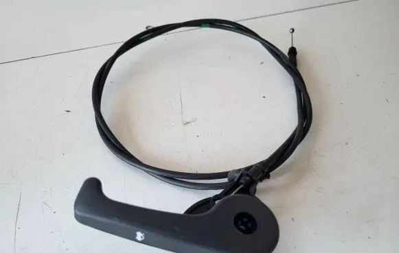 KIA Sportage Engine bonnet (hood) release handle