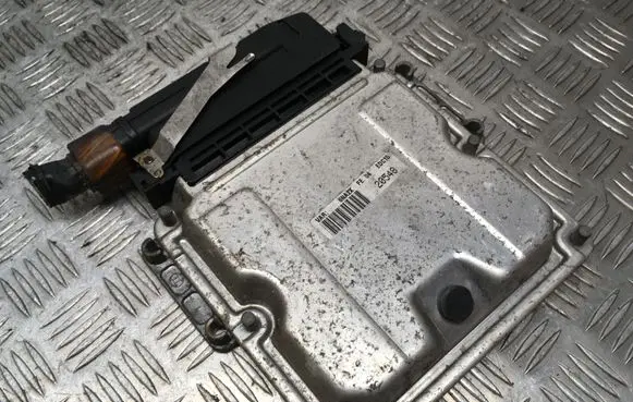 Citroen Xsara Engine control unit/module 0281010137 9635158480 70460605