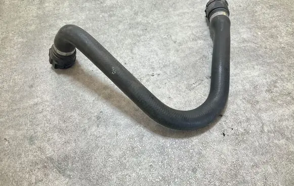 BMW 6 E63 E64 Engine coolant pipe/hose 6917687