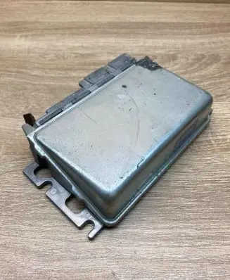 Subaru Legacy Engine control unit/module ECU 27520FA030 5610275