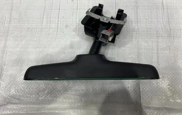 Land Rover Discovery 5 Rear view mirror (interior)