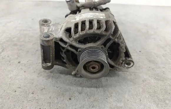 Ford Focus C-MAX Generator/alternator 